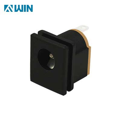 Conector d'alimentació de CC de muntatge en panell